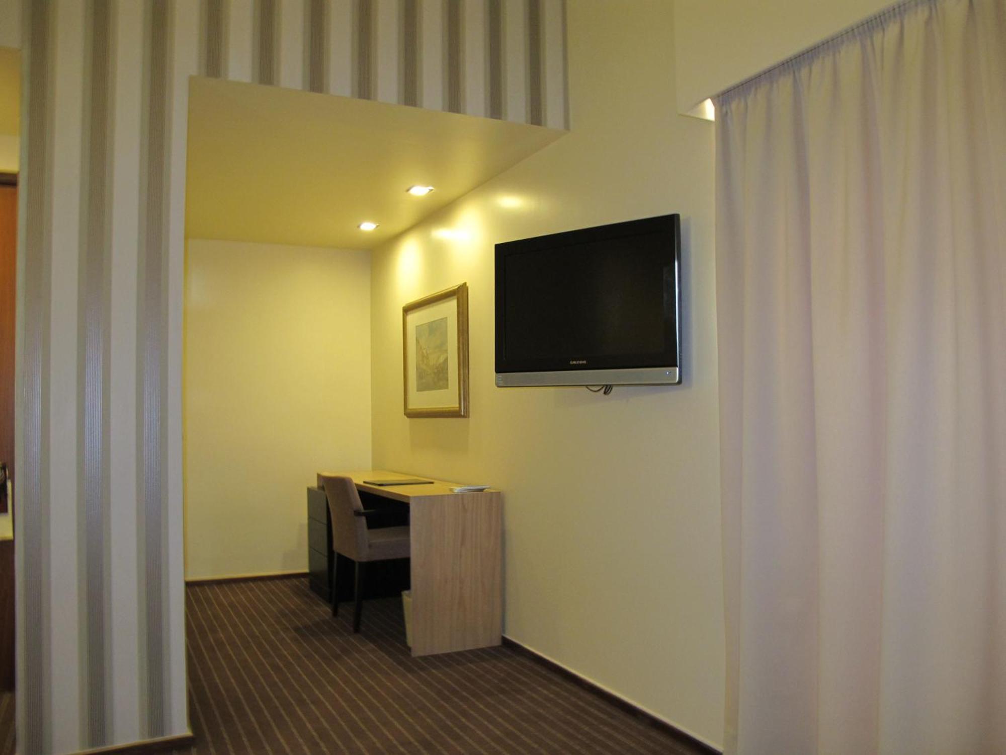 Hotel Girassol - Suite Hotel Фуншал Екстериор снимка
